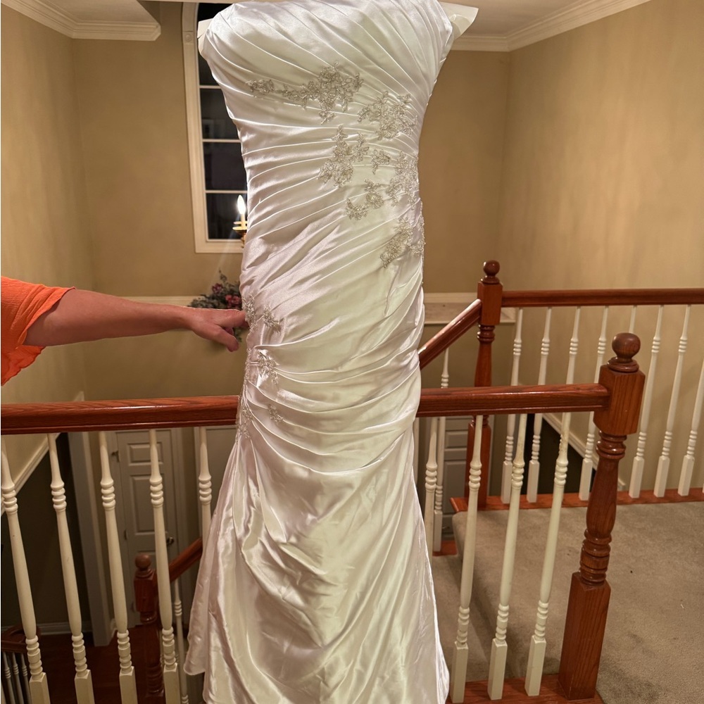 Elegant White Wedding Dress Strapless Gown